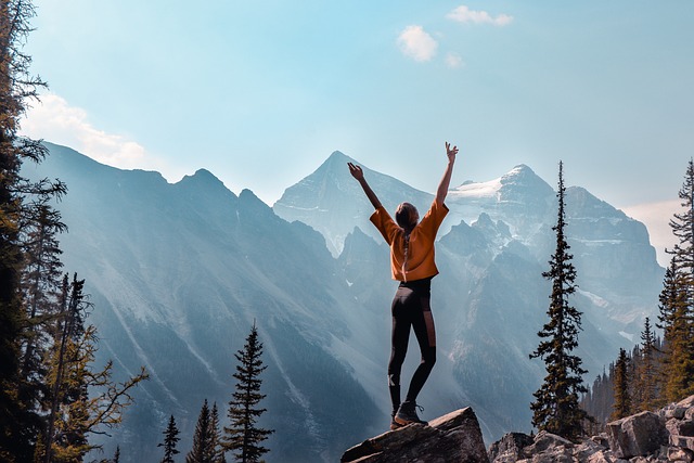 The Effects of Hiking on Mental Well-Being